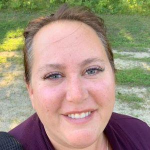 Meet your Posher, Becky